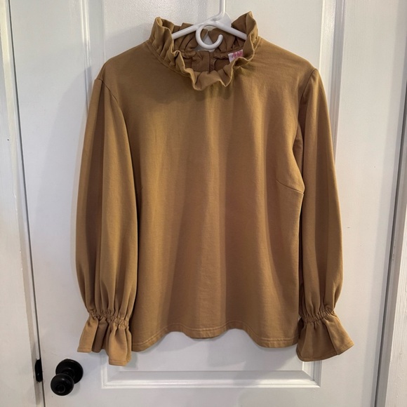 Elizabeth Wilson Designs Tops - Elizabeth Wilson Design Mary Louise Sweatshirt Medium Camel Brown